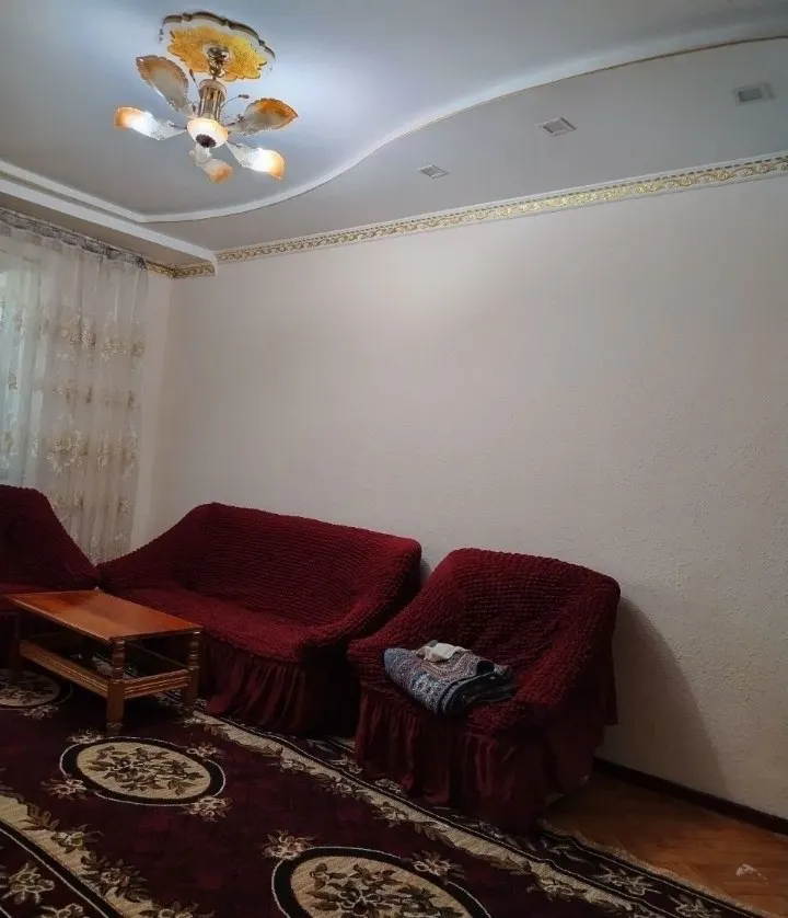 Сотилади 2 хонали квартира, 54 м², 2/4 қават — Юнусобод тумани