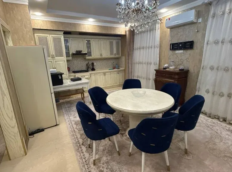 Сдаётся 3-комнатная квартира, 64 м², 2/4 этаж — Юнусабадский район