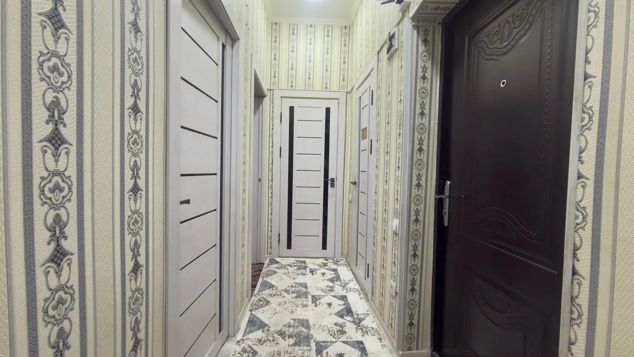 Sotiladi 1 xonali kvartira, 42 m², 1/5 qavat — Sergeli tumani
