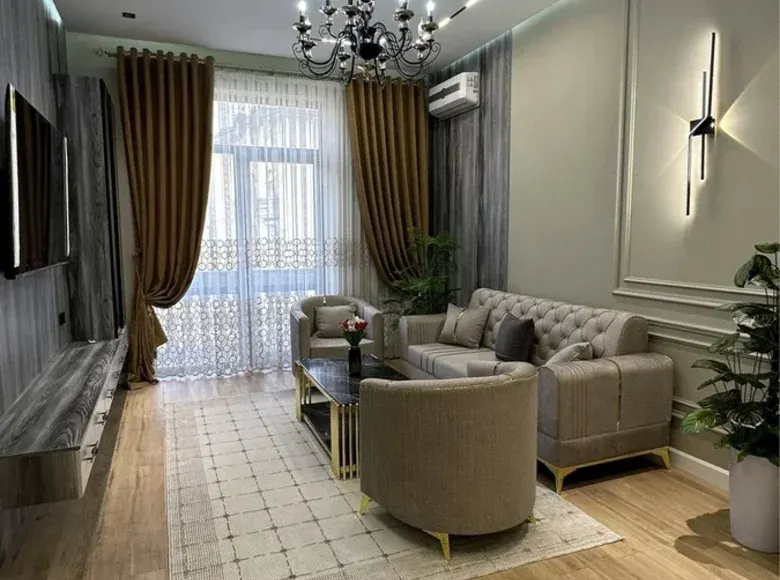 Сотилади 4 хонали квартира, 100 м², 8/10 қават — Миробод тумани