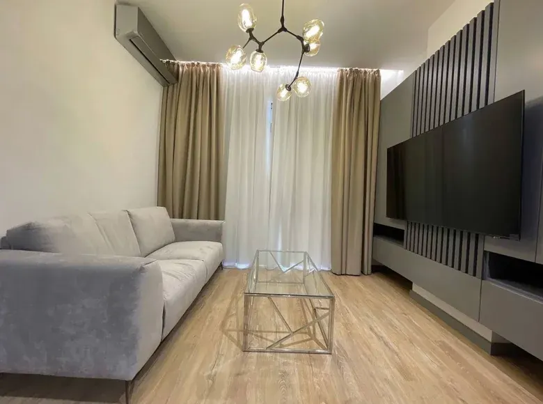 Ижарага берилади 2 хонали квартира, 77 м², 2/4 қават — Миробод тумани