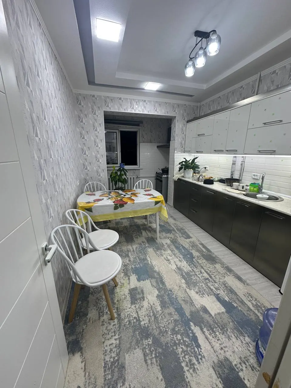Sotiladi 2 xonali kvartira, 64 m², 7/9 qavat — Shayxontohur tumani