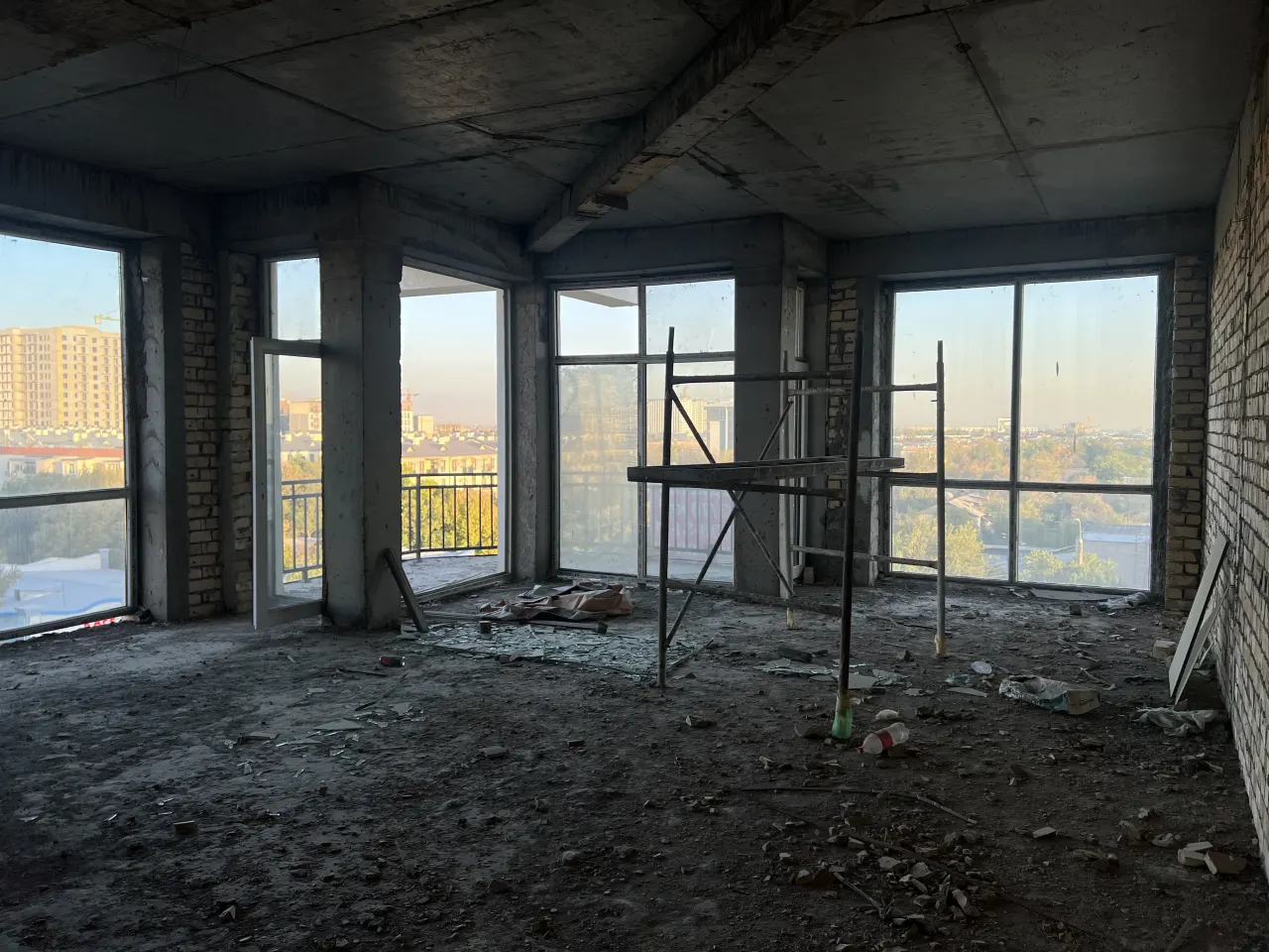 Sotiladi 7 xonali kvartira, 123 m², 6/9 qavat — Yashnobod tumani