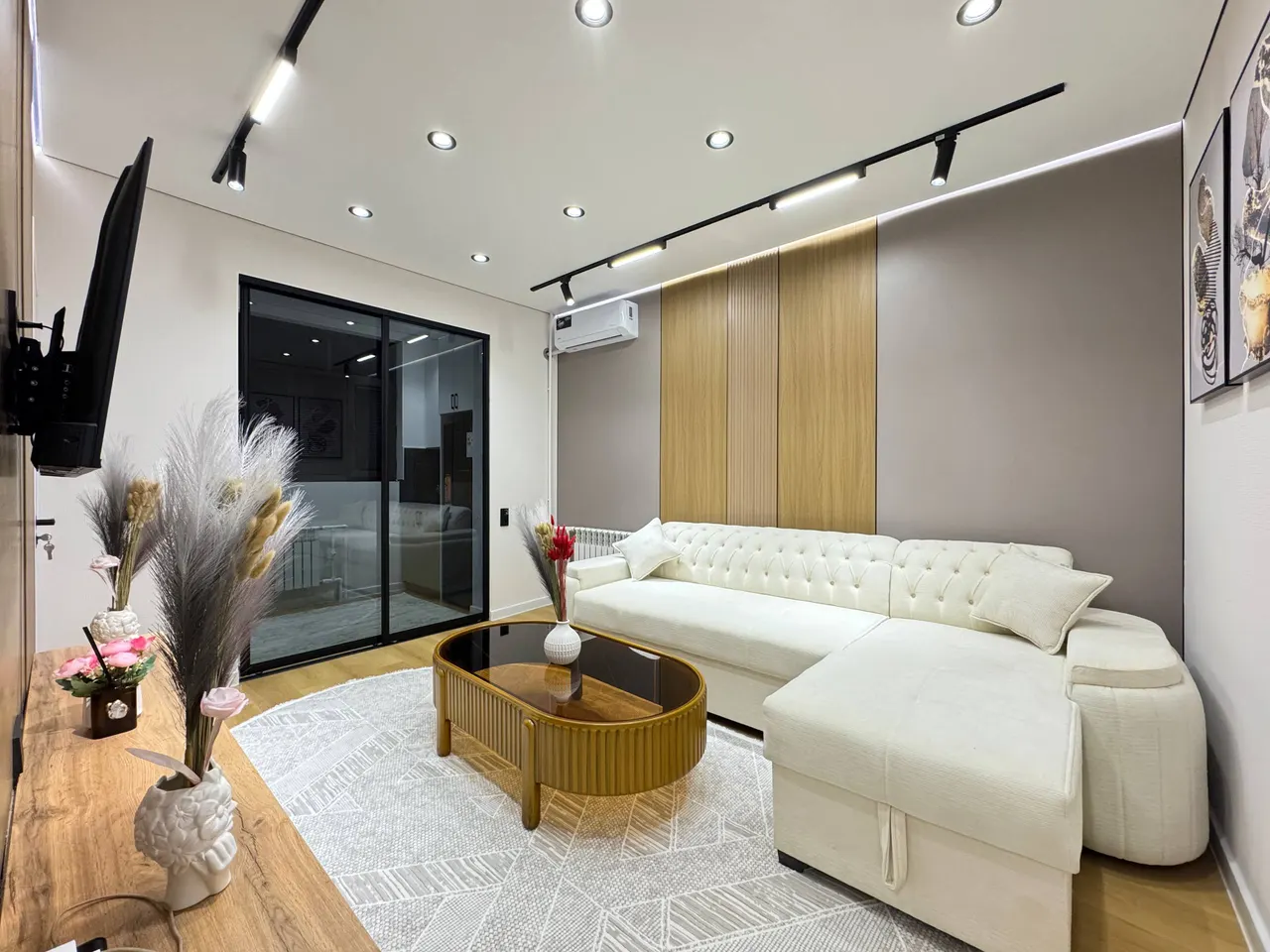 Сотилади 4 хонали квартира, 70 м², 1/4 қават — Чилонзор тумани