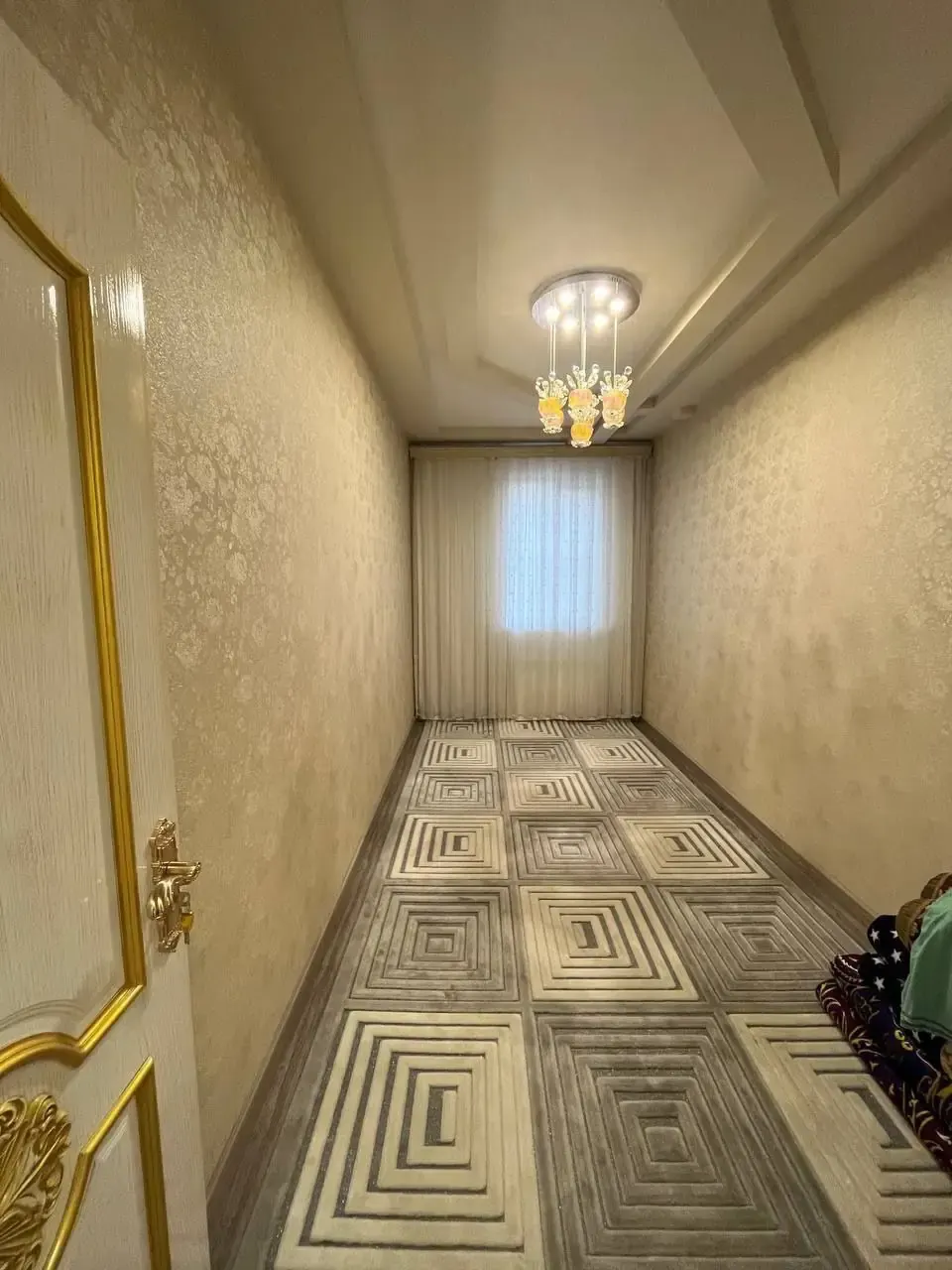 Сотилади 4 хонали квартира, 100 м², 4/9 қават — Юнусобод тумани