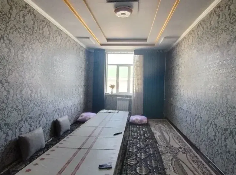 Sotiladi 2 xonali kvartira, 71 m², 4/5 qavat — Buxoro shahri