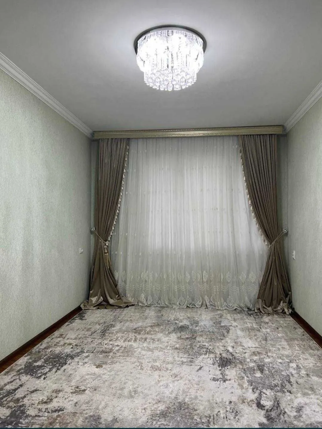 Сотилади 3 хонали квартира, 90 м², 1/4 қават — Чилонзор тумани