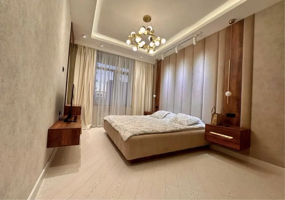 Ijaraga beriladi 3 xonali kvartira, 100 m², 1/9 qavat — Shayxontohur tumani