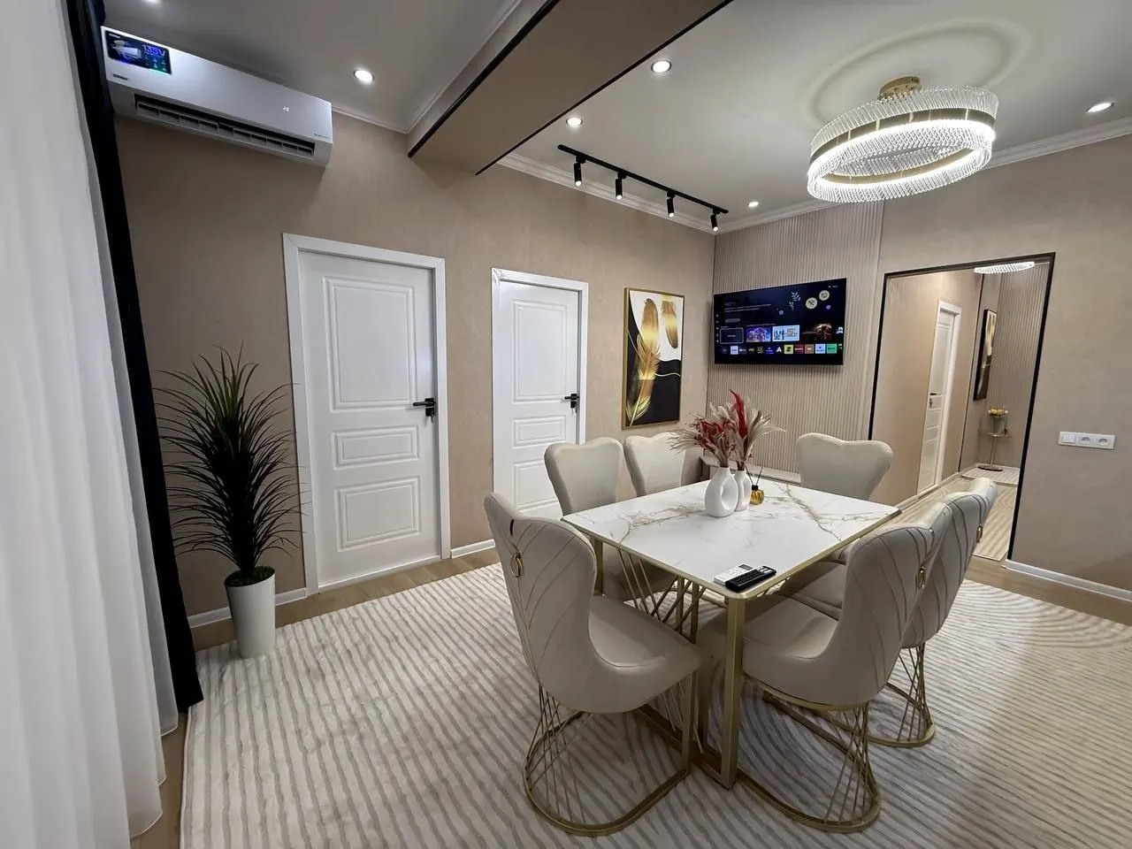 Продаётся 4-комнатная квартира, 70 м², 15/16 этаж — Юнусабадский район