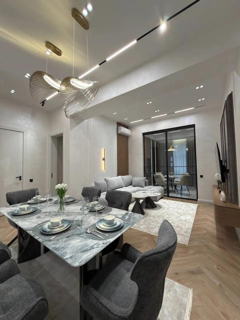 Сотилади 3 хонали квартира, 83 м², 8/10 қават — Юнусобод тумани