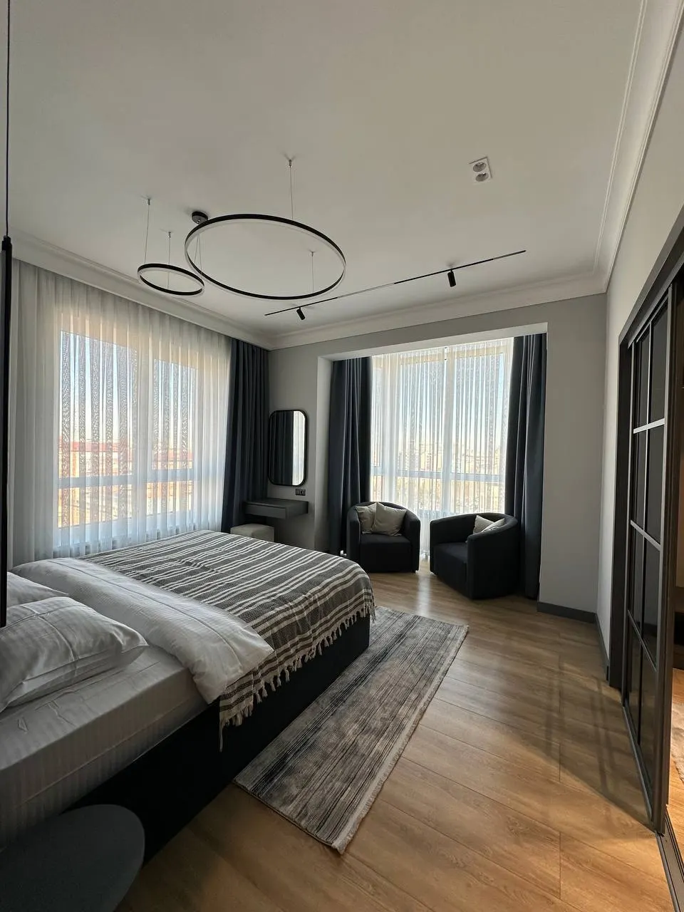 Ижарага берилади 3 хонали квартира, 120 м², 10/16 қават — Миробод тумани