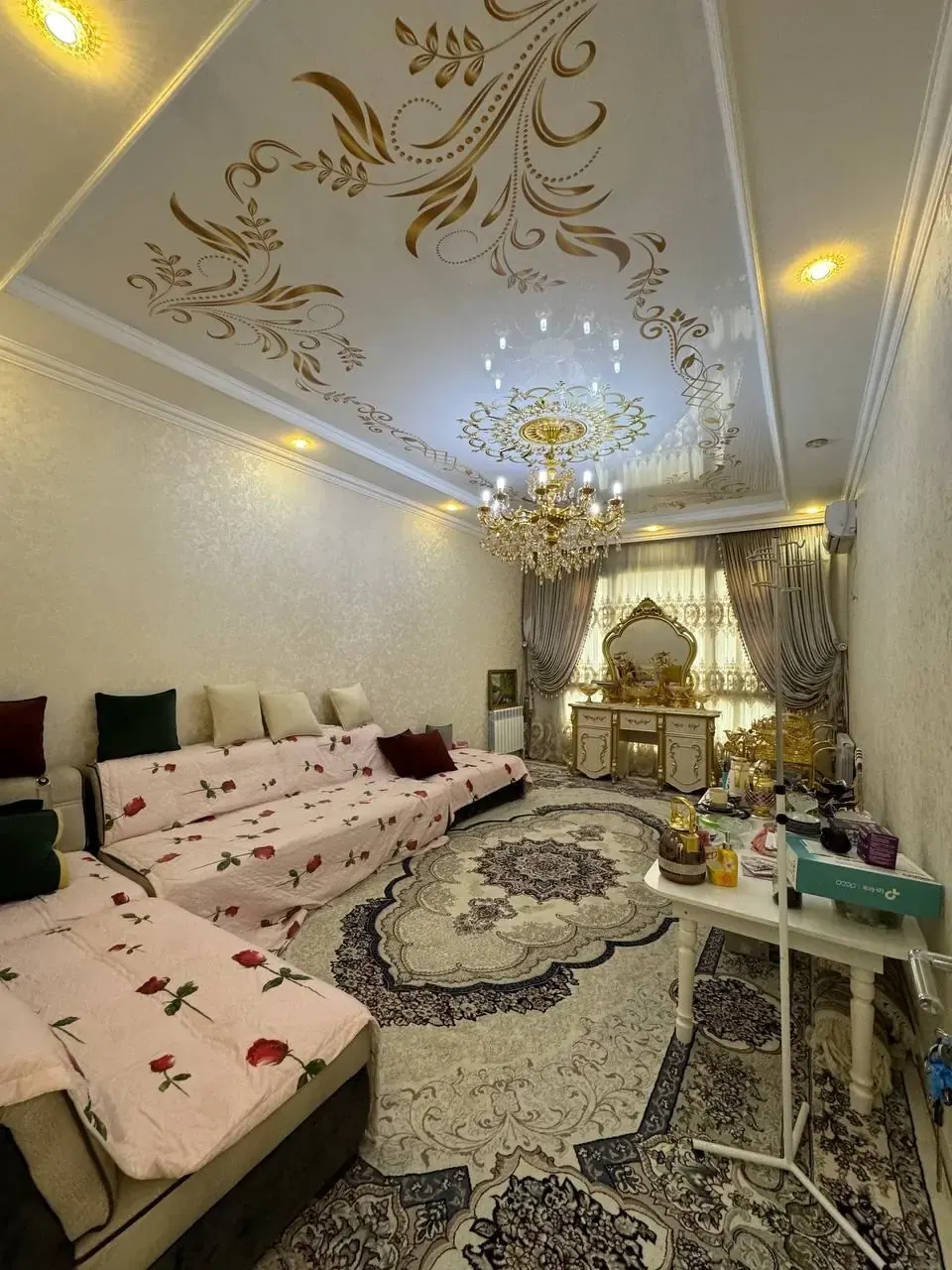 Сотилади 4 хонали квартира, 100 м², 5/9 қават — Олмазор тумани