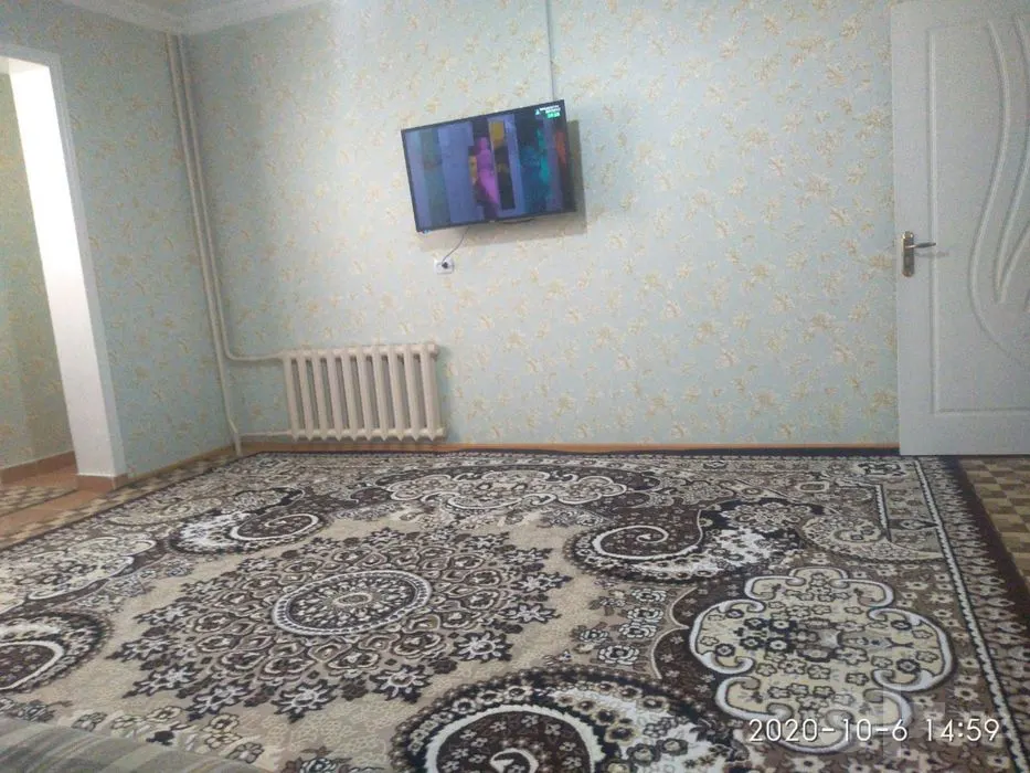 Сдаётся 2-комнатная квартира, 140 м², 1/9 этаж — Яккасарайский район