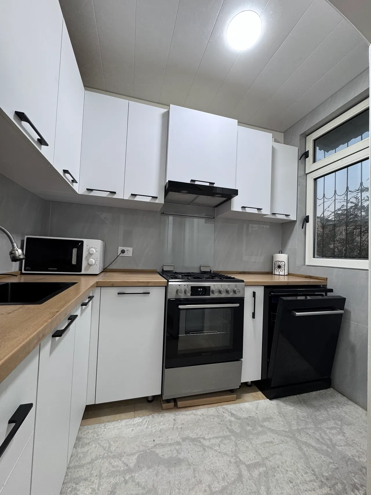 Продаётся 3-комнатная квартира, 113 м², 3/4 этаж — Алмазарский район