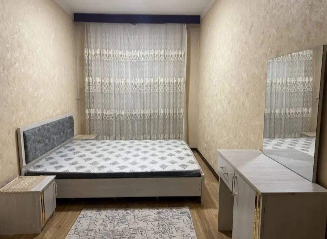 Сдаётся 2-комнатная квартира, 55 м², 2/4 этаж — Юнусабадский район
