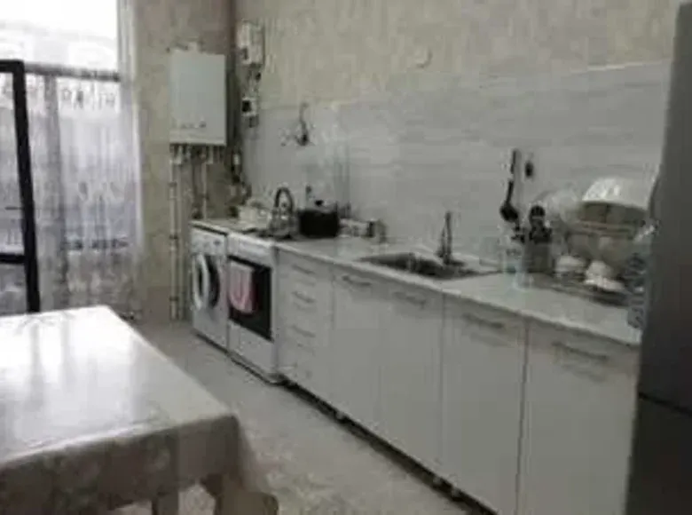 Продаётся 2-комнатная квартира, 80 м², 3/4 этаж — Мирзо-Улугбекский район