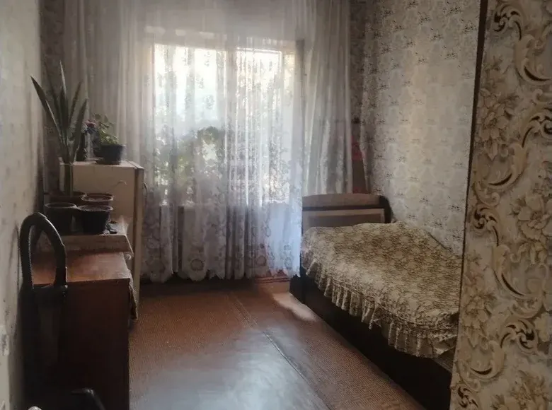 Продаётся 3-комнатная квартира, 78 м², 1/4 этаж — Янгихаётский район