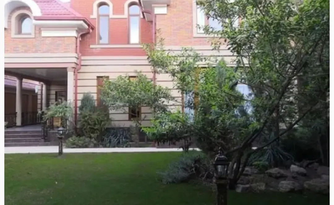 Ijaraga beriladi hovli uy, 7 sotix, 2 qavatli — Mirzo Ulugʻbek tumani