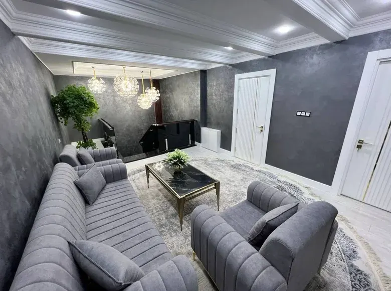 Продаётся 5-комнатная квартира, 225 м², 10/11 этаж — Яшнабадский район