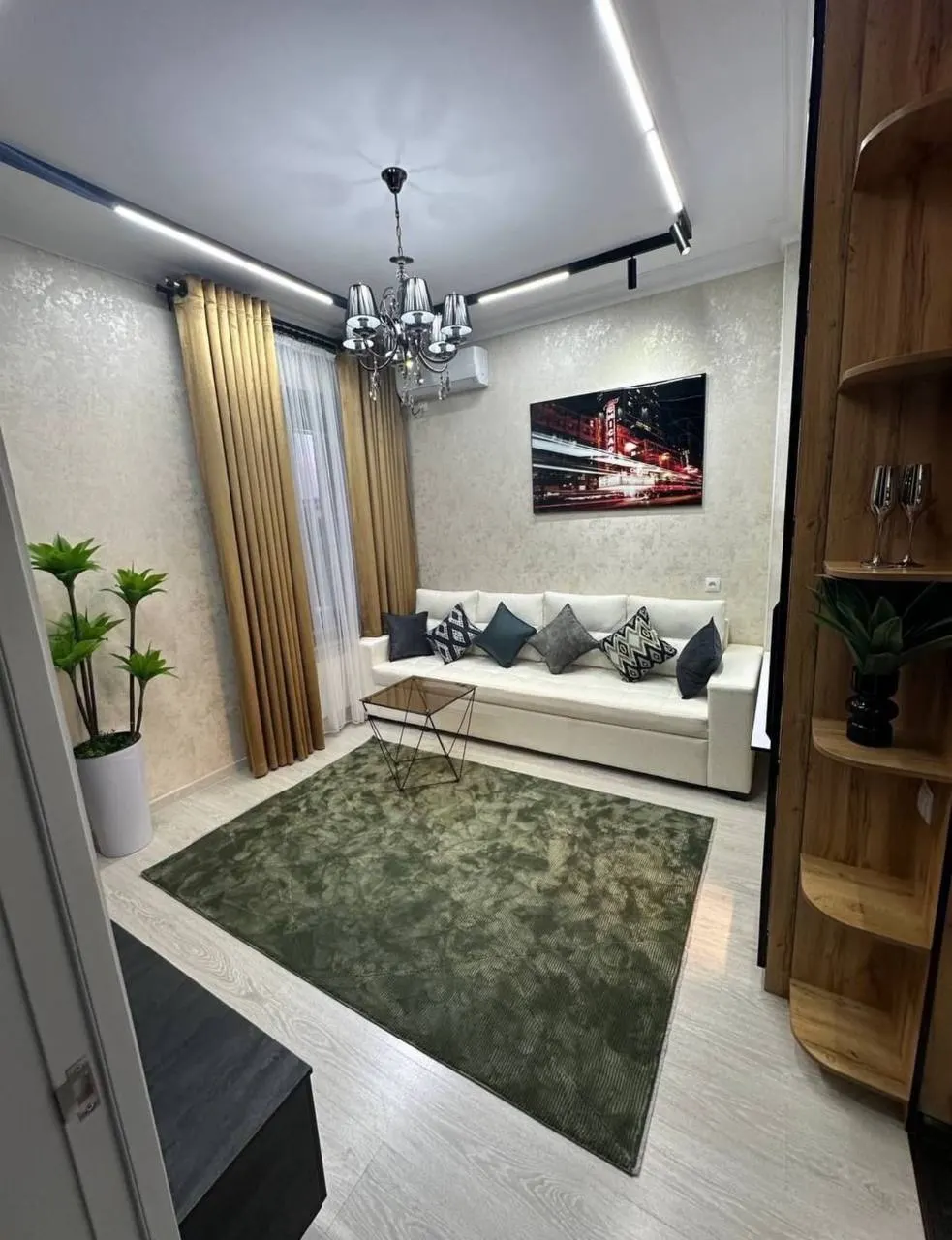 Сдаётся 2-комнатная квартира, 60 м², 1/5 этаж — Юнусабадский район