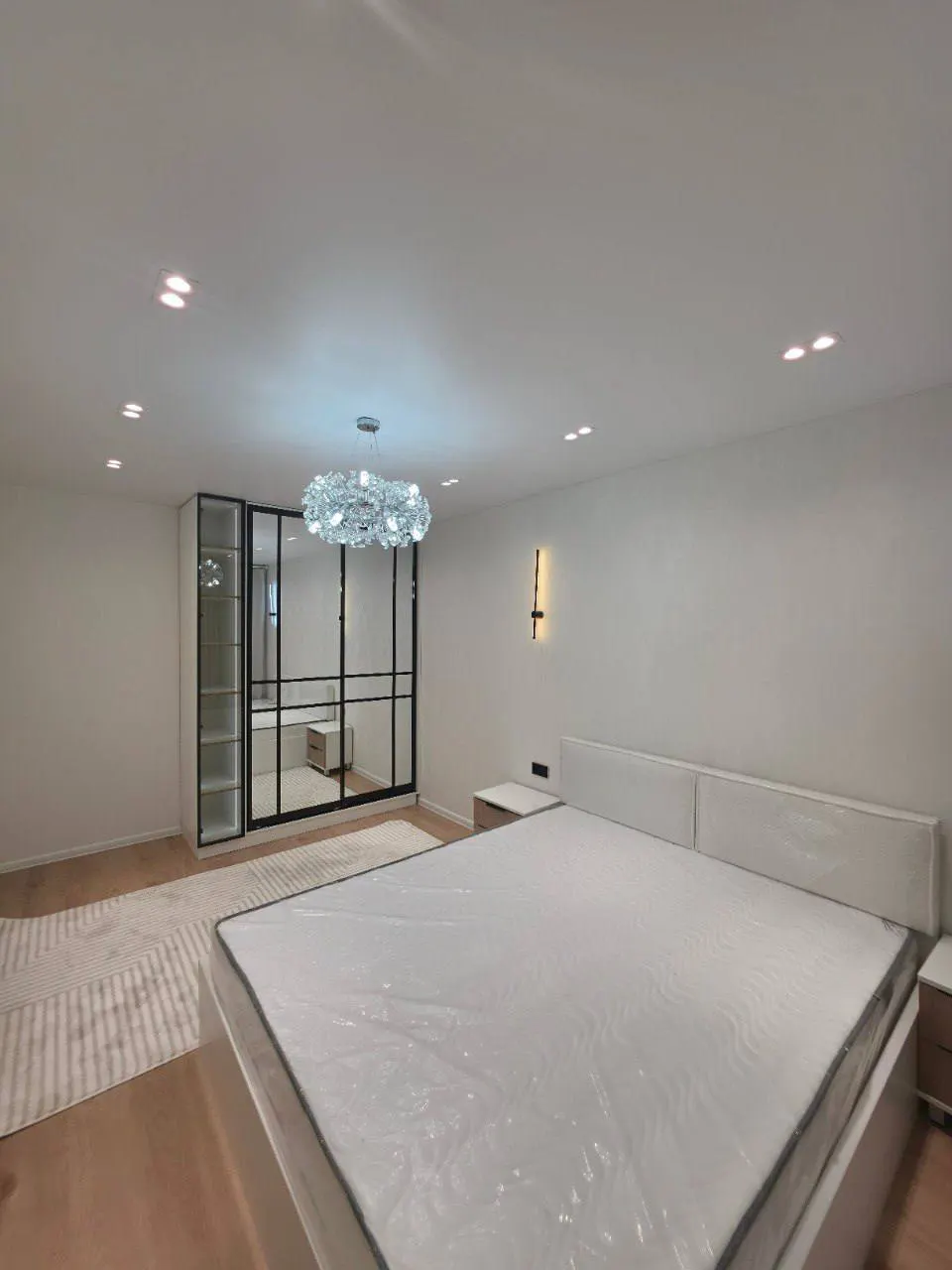 Продаётся 2-комнатная квартира, 67 м², 4/4 этаж — Чиланзарский район