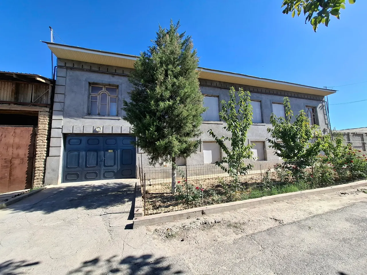 Продаётся дом, 8 сот., 2/2 этаж — Ташкентский район