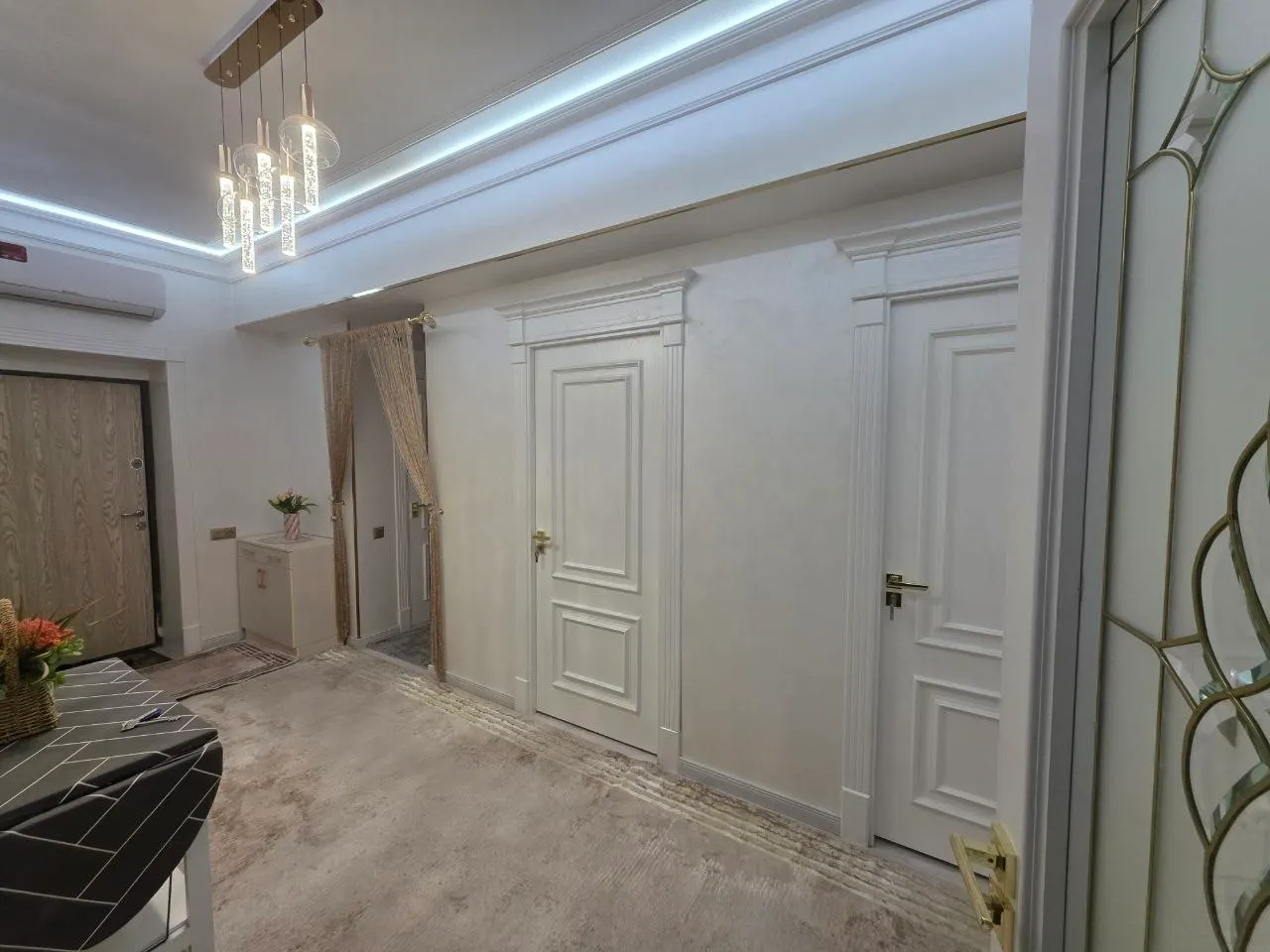 Sotiladi 3 xonali kvartira, 72 m², 3/8 qavat — Zangiota tumani