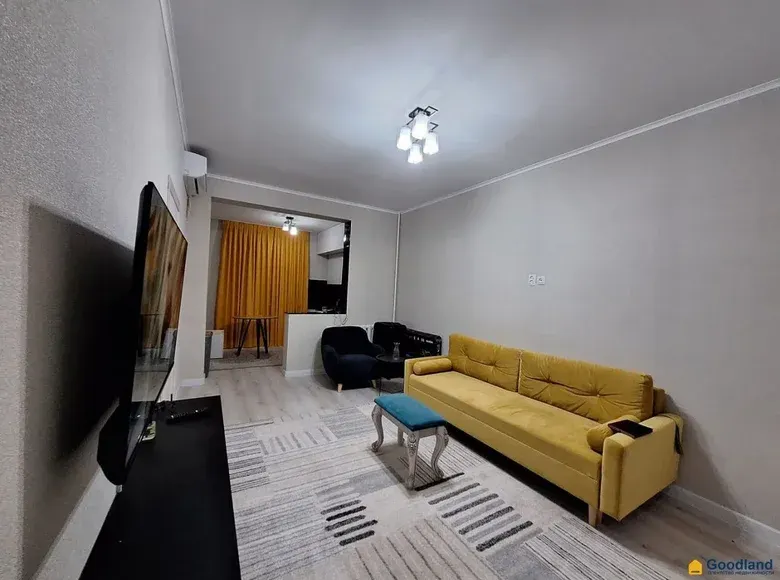 Продаётся 1-комнатная квартира, 40 м², 1/5 этаж — Мирзо-Улугбекский район