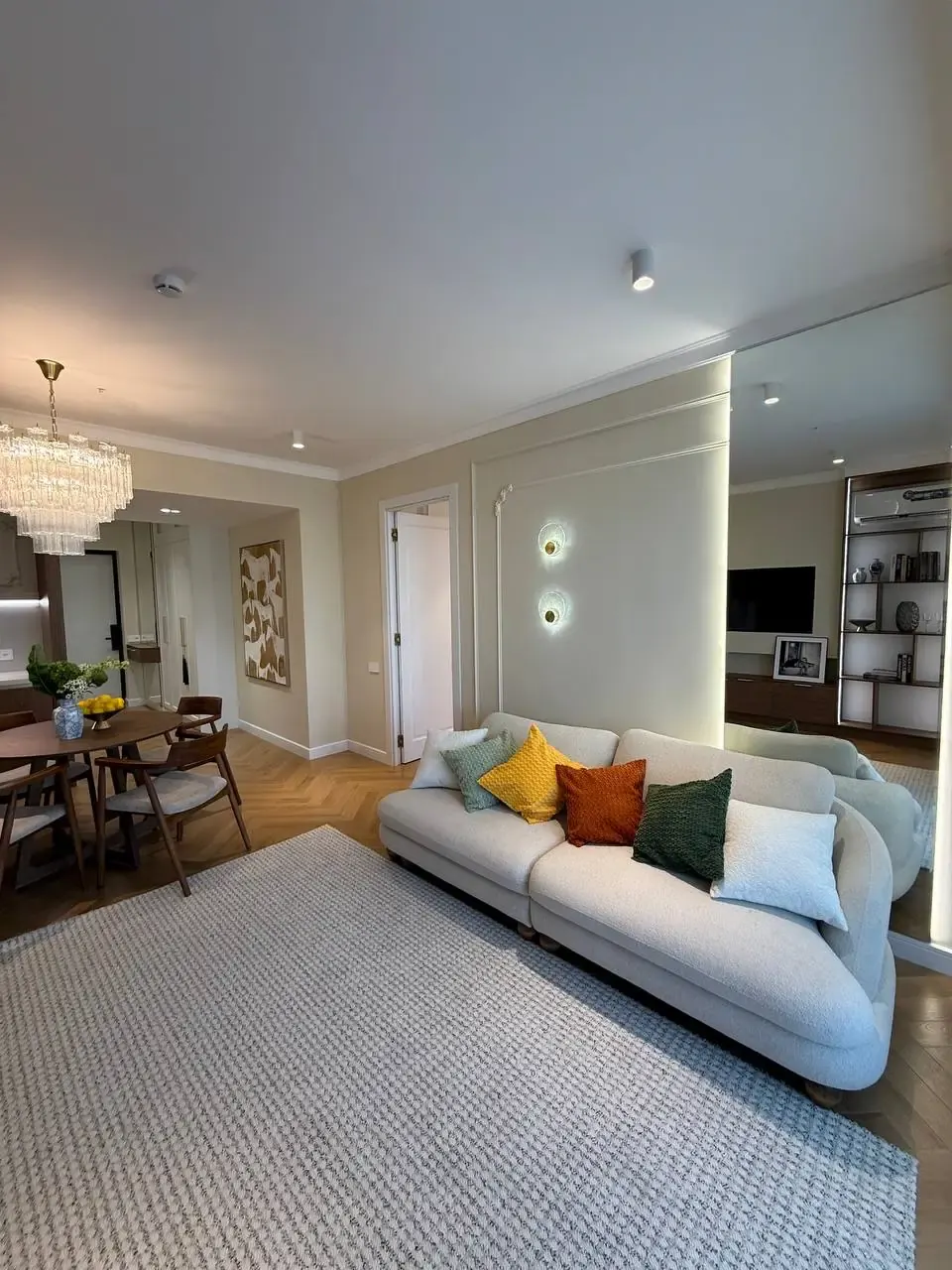 Продаётся 2-комнатная квартира, 54 м², 7/27 этаж — Шайхантахурский район