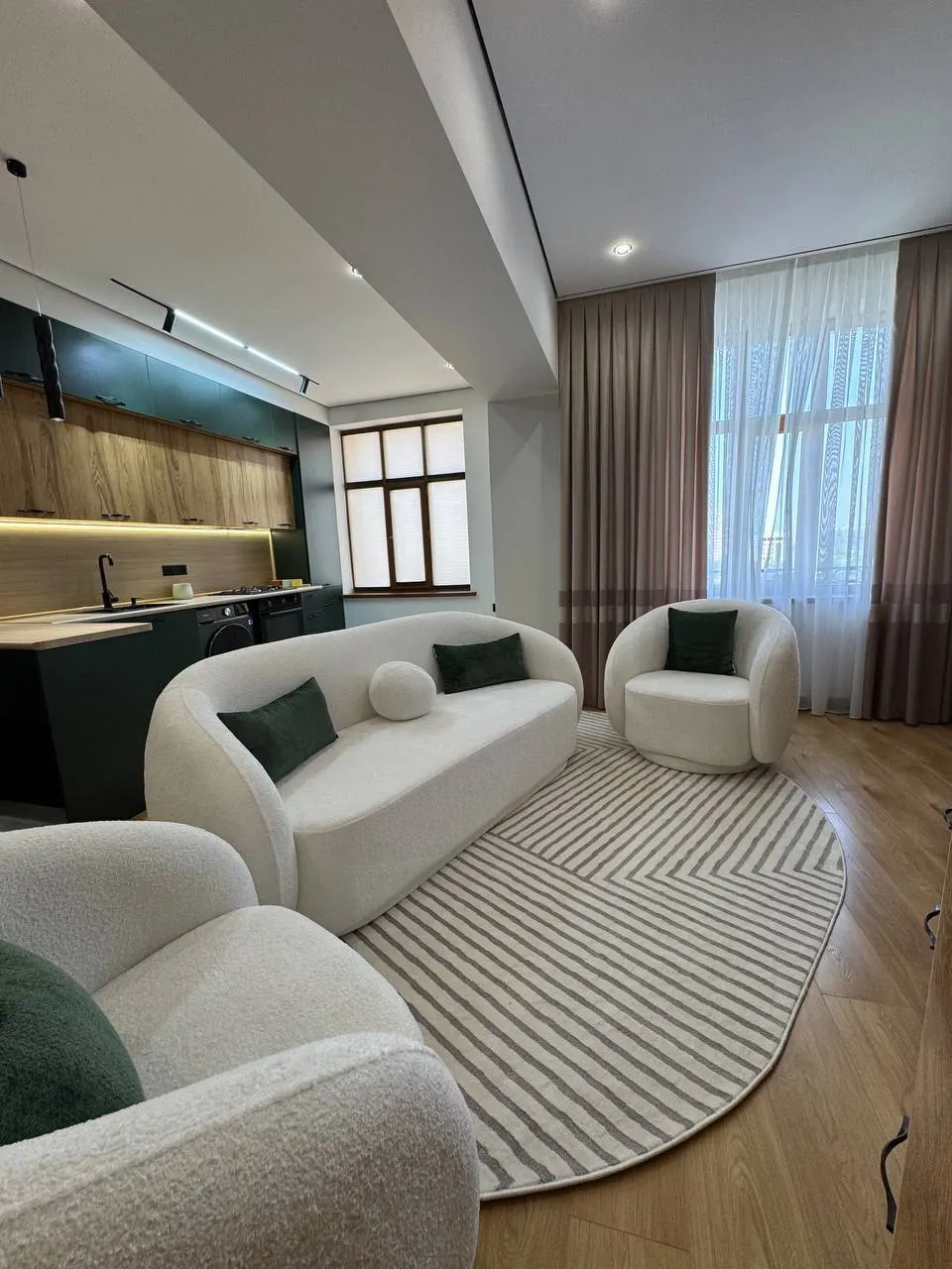 Ижарага берилади 2 хонали квартира, 62 м², 8/10 қават — Яшнобод тумани