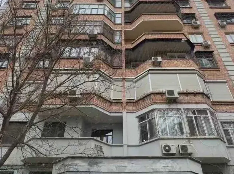 Sotiladi 7 xonali kvartira, 400 m², 7/8 qavat — Mirobod tumani