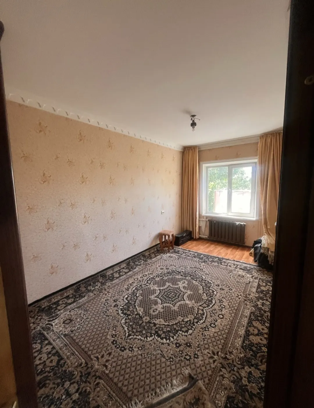 Продаётся 4-комнатная квартира, 86 м², 3/5 этаж — Юнусабадский район