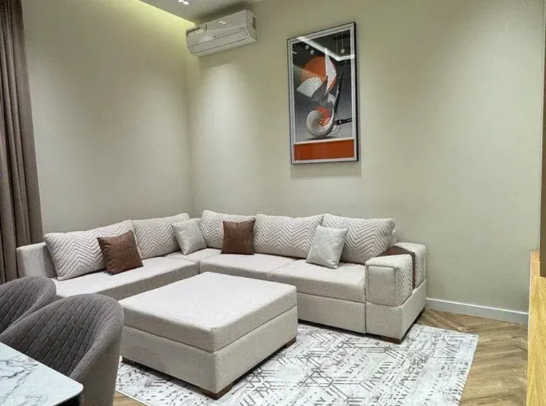 Продаётся 2-комнатная квартира, 72 м², 2/15 этаж — Яшнабадский район