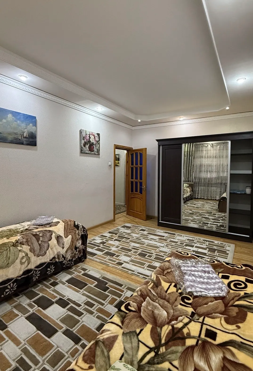 Сдаётся 3-комнатная квартира, 80 м², 1/5 этаж — Шайхантахурский район