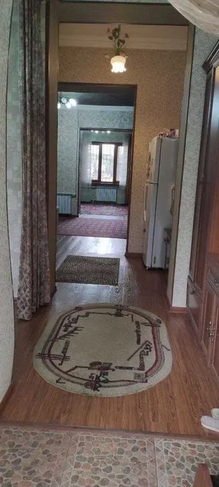 Ijaraga beriladi 3 xonali kvartira, 100 m², 1/2 qavat — Yakkasaroy tumani