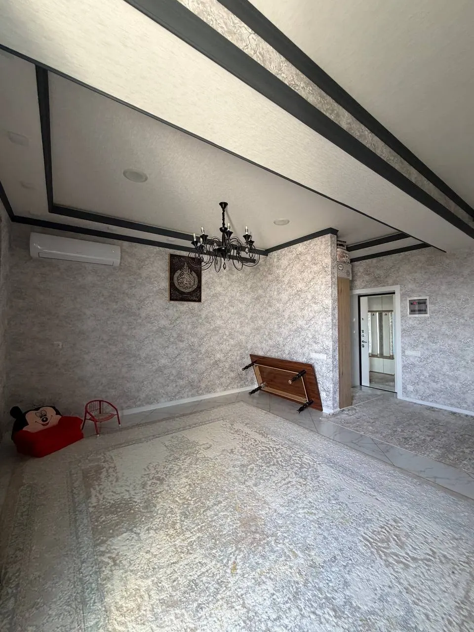 Sotiladi 2 xonali kvartira, 70 m², 9/9 qavat — Chilonzor tumani
