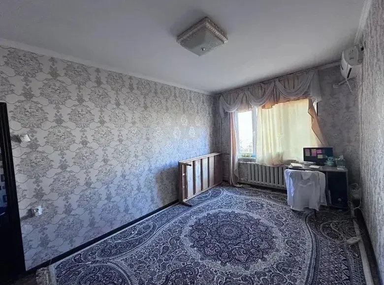 Сотилади 1 хонали квартира, 42 м², 3/5 қават — Юнусобод тумани