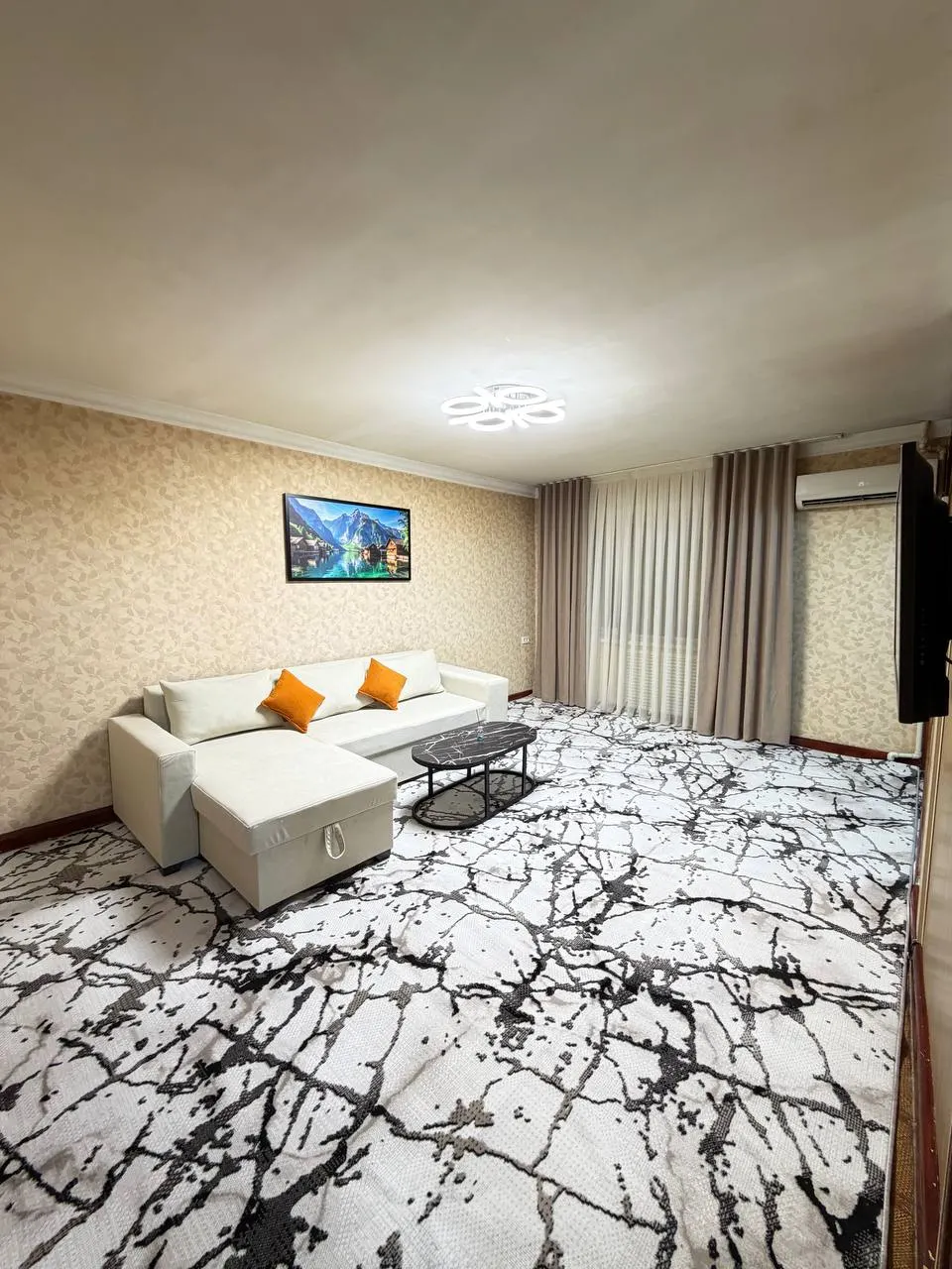 Sotiladi 2 xonali kvartira, 54 m², 1/4 qavat — Chilonzor tumani