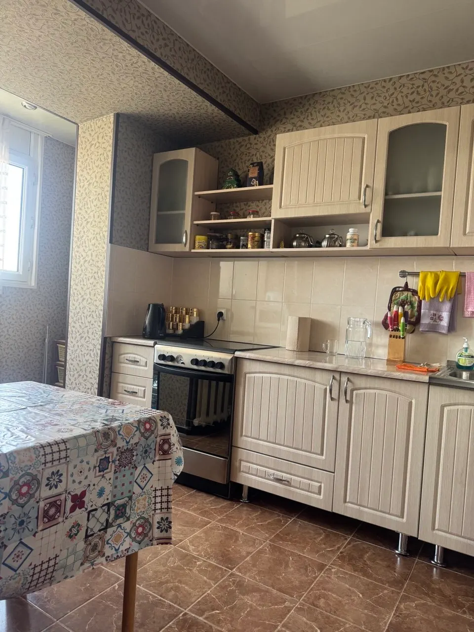 Сотилади 2 хонали квартира, 65 м², 11/18 қават — Мирзо Улуғбек тумани