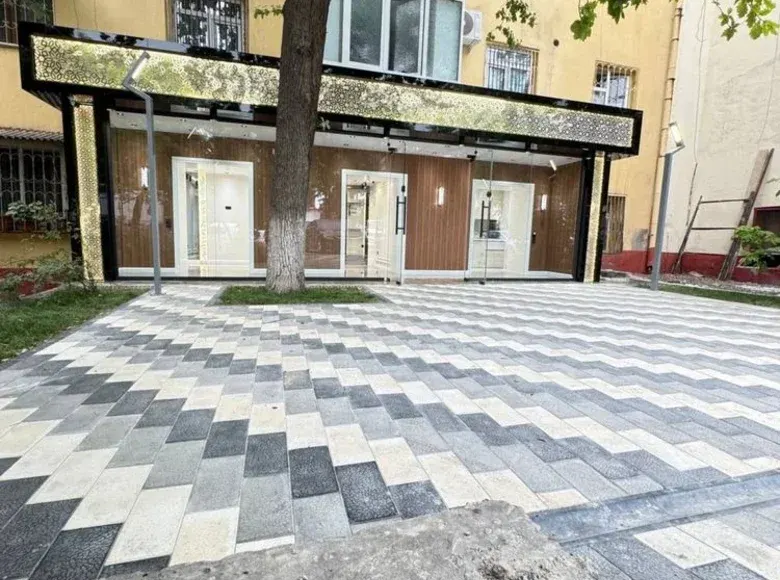 Сотилади тижорат биноси, 45 м², 1/4 қават — Чилонзор тумани