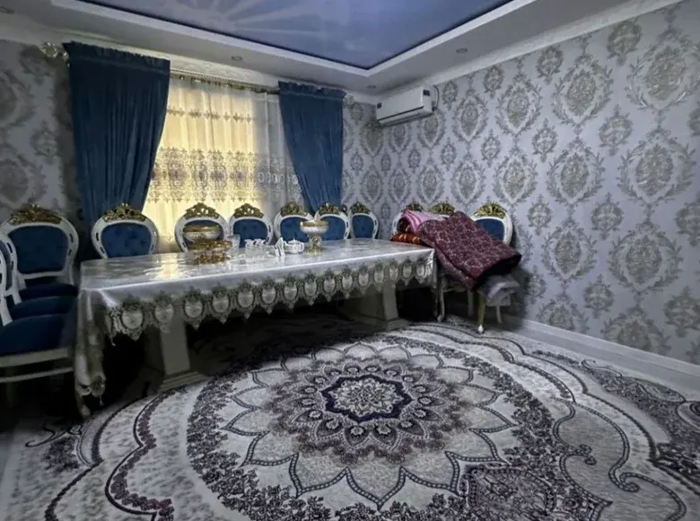 Sotiladi 3 xonali kvartira, 71 m², 1/7 qavat — Toshkent shahri