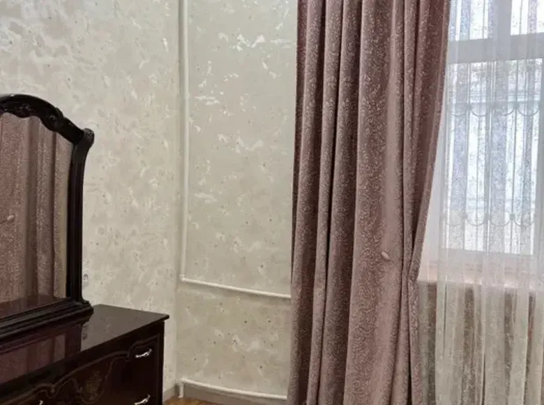 Сдаётся 3-комнатная квартира, 65 м², 4/4 этаж — Юнусабадский район