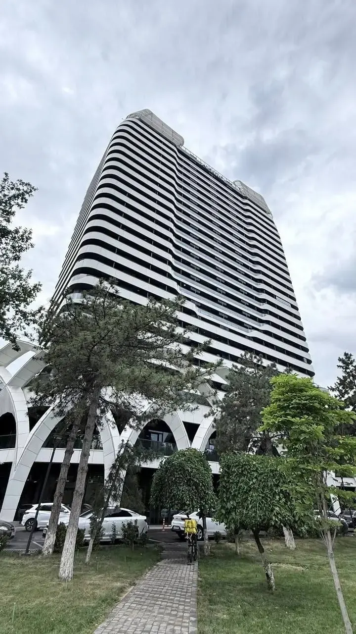 Sotiladi 4 xonali kvartira, 118 m², 26/27 qavat — Shayxontohur tumani