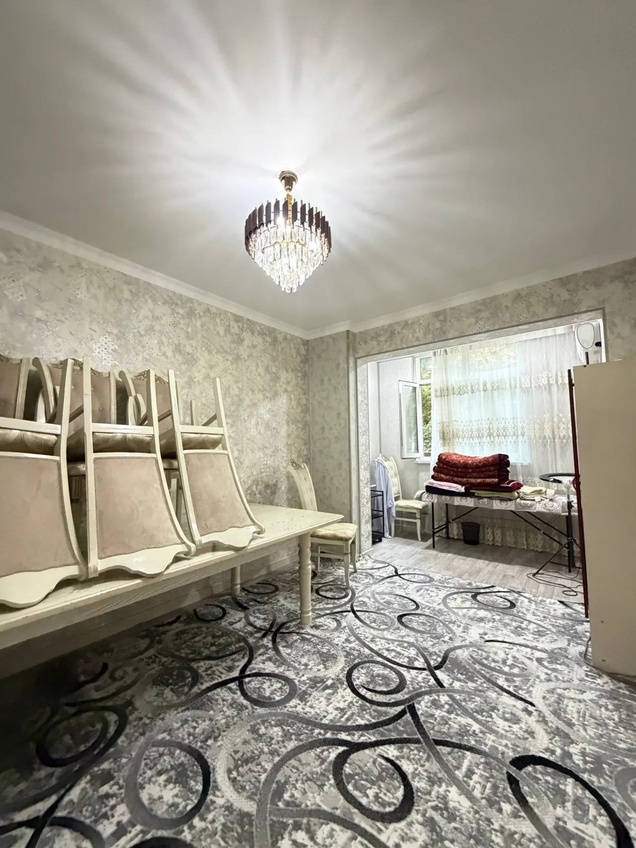 Сотилади 2 хонали квартира, 55 м², 1/4 қават — Юнусобод тумани