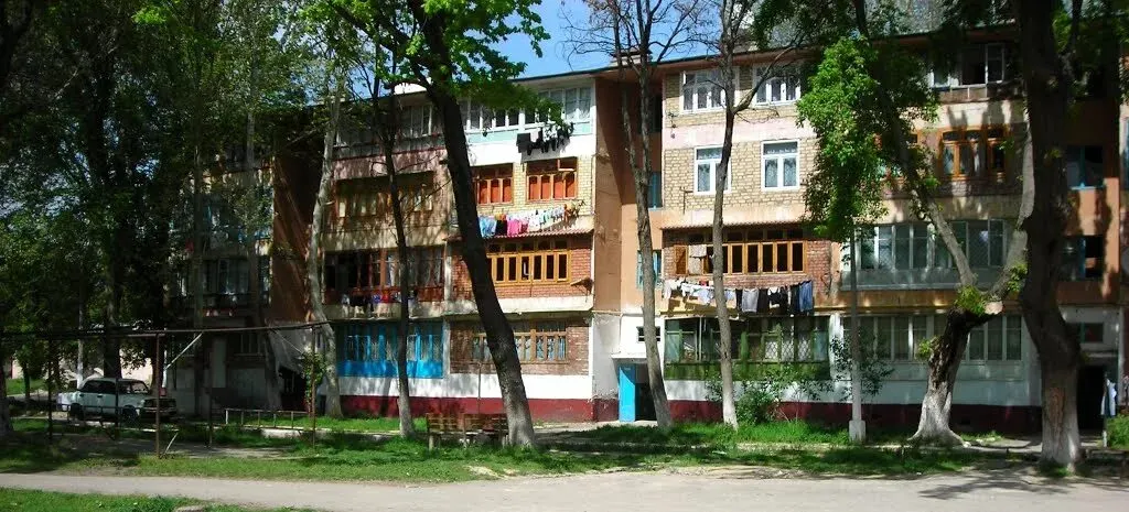 Sotiladi 2 xonali kvartira, 54 m², 4/4 qavat — Chirchiq shahri