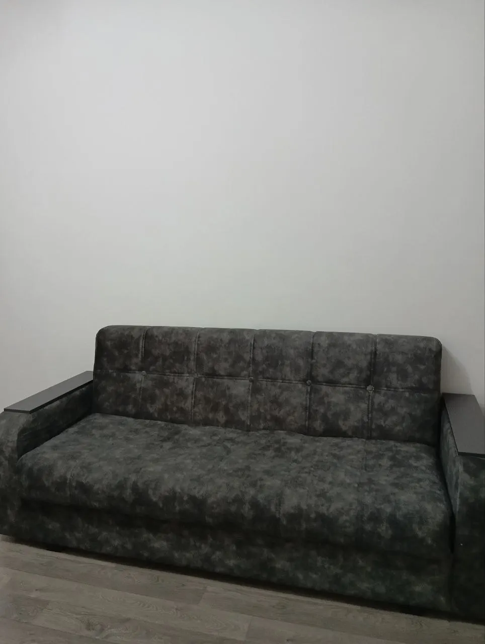 Сдаётся 1-комнатная квартира, 42 м², 1/4 этаж — Мирзо-Улугбекский район