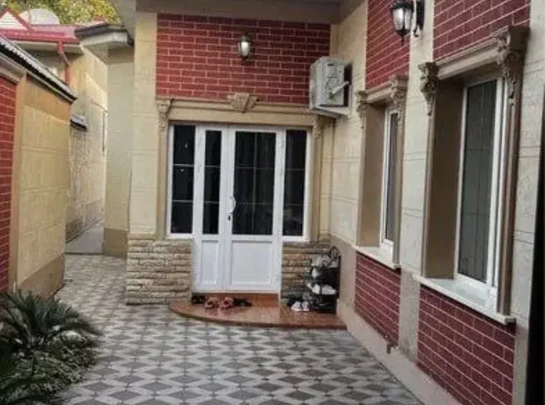 Сотилади 5 хонали ҳовли уй, 2.9 сотих, 200 м² — Тошкент шаҳри
