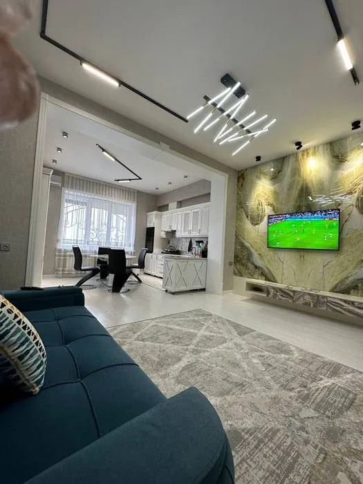 Сдаётся 3-комнатная квартира, 90 м², 7/8 этаж — Мирабадский район