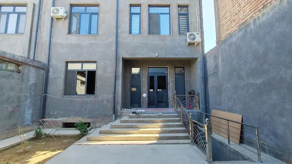 Сдаётся 7-комнатный дом, 250 м² — Сергелийский район