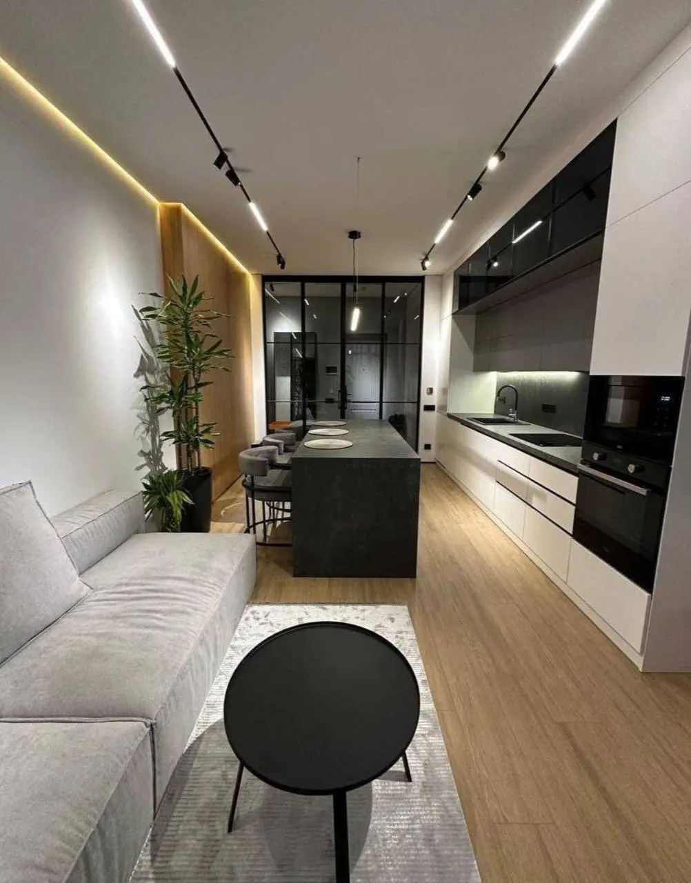 Ijaraga beriladi 3 xonali kvartira, 120 m², 8/10 qavat — Mirobod tumani